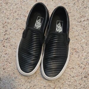 Vans Women's Black Ribbed Slip-On Flats